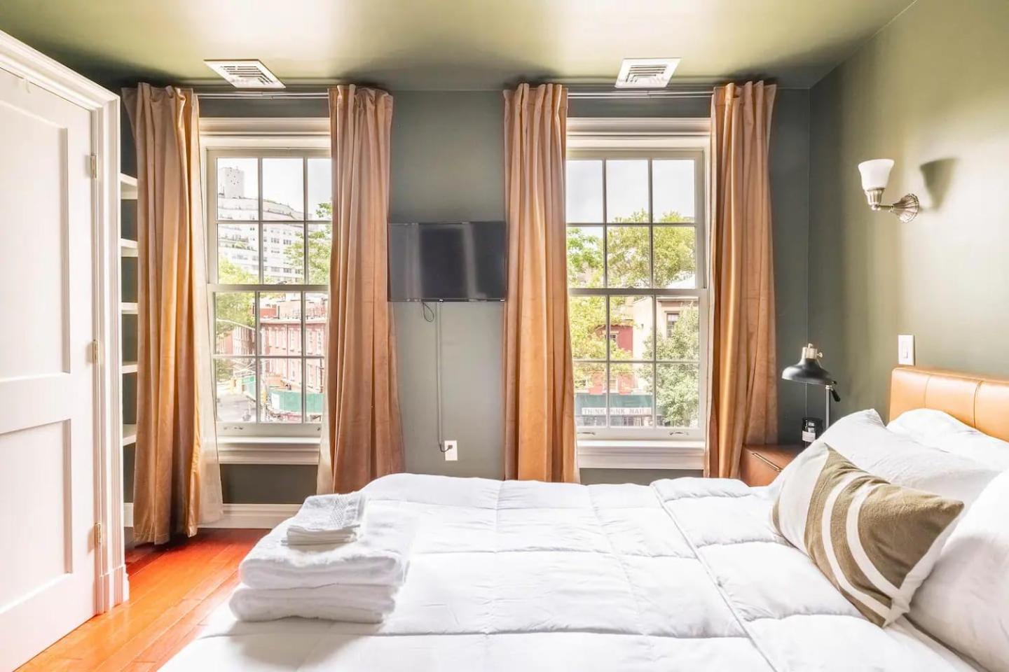Lofty & Bright Greenwich Getaway W Private Rooftop * Nova York